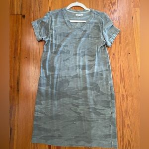Splendid camo shirt dress